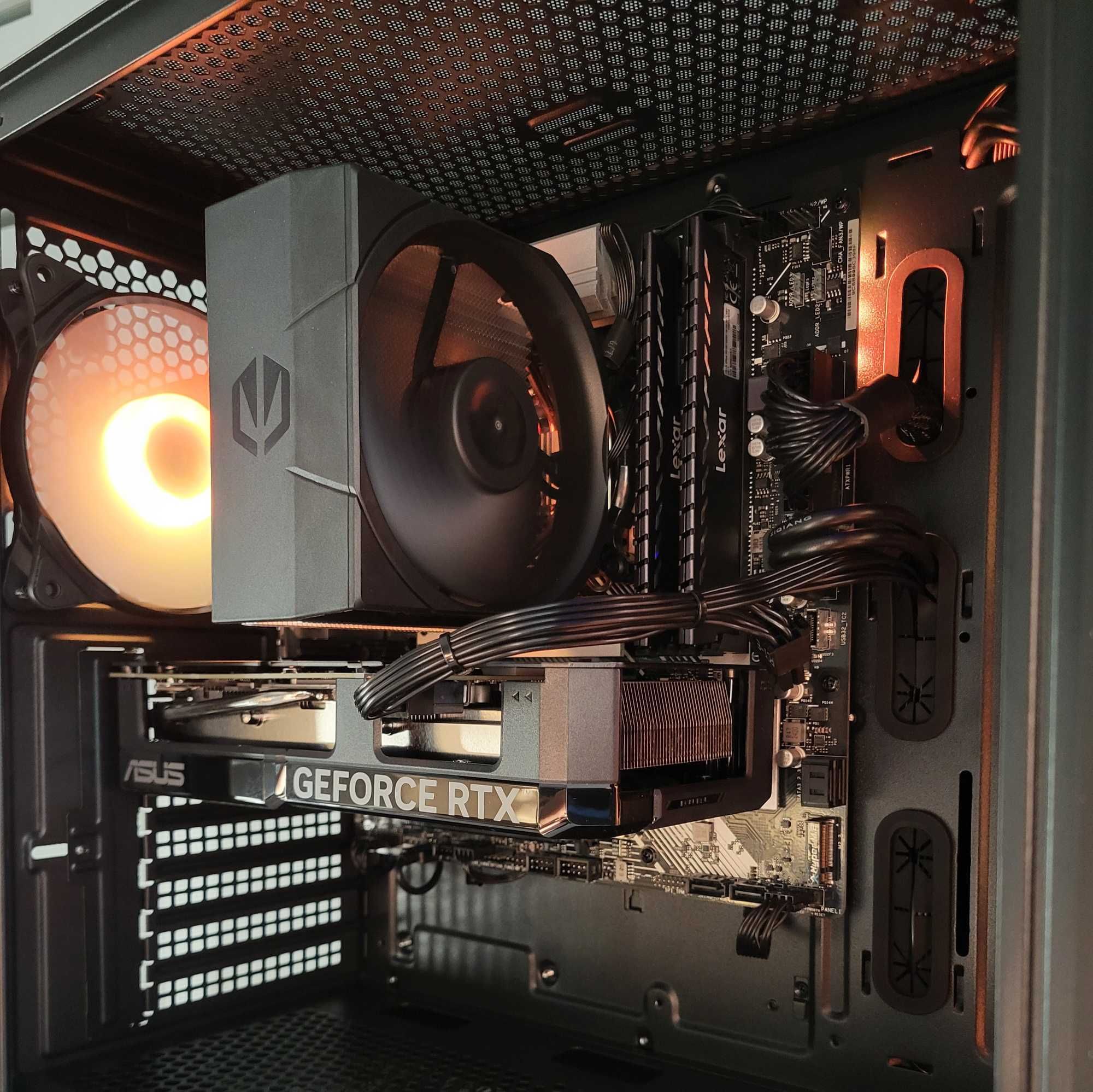 NOWY do gier gamingowy Intel i5-12400F RTX 5060 SSD 1TB 16GB RAM ARGB