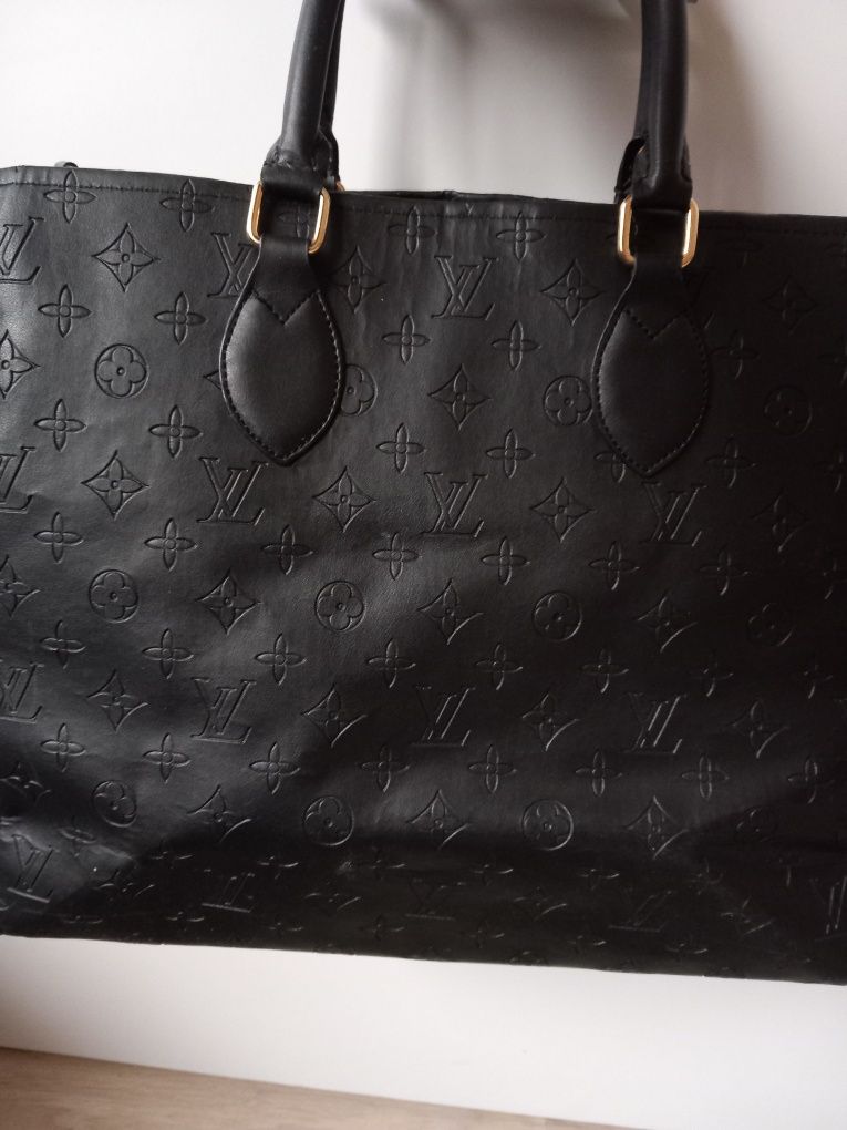 Louis vuitton duża szoperka