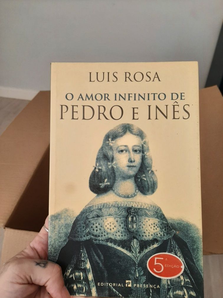 Vendo vários livros