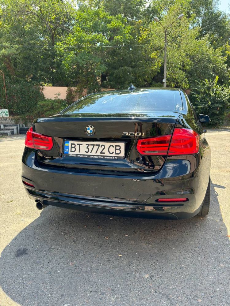 Bmw f30 2017 год в прекрасном состоянии