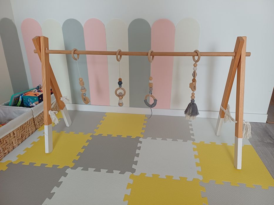 Pałąk drewniany niemowlęcy