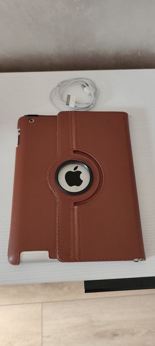 Ipad 2, хороший стан, чохол.