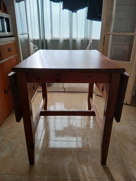 Mesa Madeira para Refeição