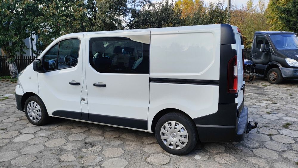 Renault Trafic 3 1.6(120ps) 2019r brygadówka,6osób, import Austria
