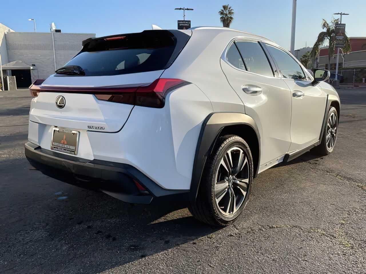 Lexus UX 2019 White