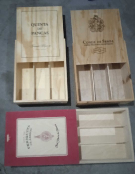 caixas de madeira de vinhos