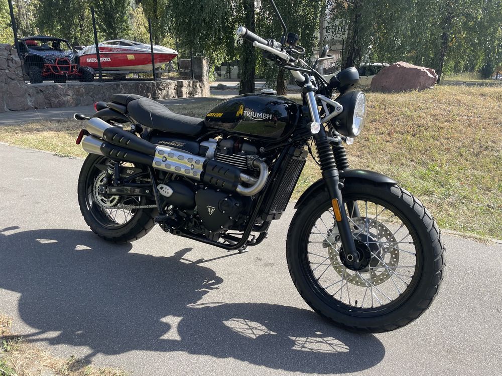 Мотоцикл Triumph Street Scrambler 2022 рік 2000 км Стан Нового