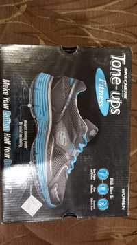 Кросовки Skechers Tone -ups 37р.23.5см