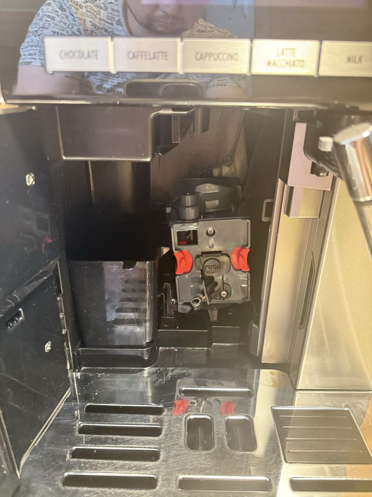 Кавомашина/Кавоварка Delonghi Primadonna exclusive 6900 М з Гарантією