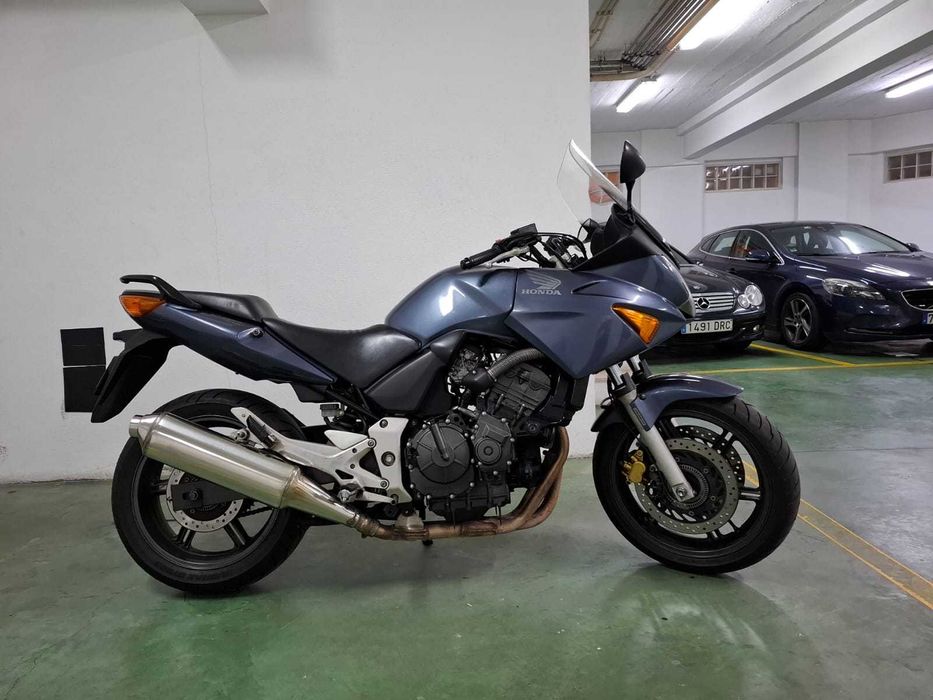 Honda CBF600SA - Pronta a fazer km!