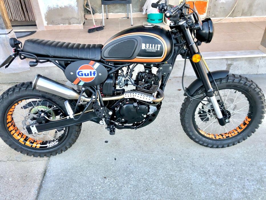 Vende-se Mota Bullit Gulf Black Edition
