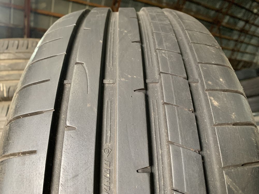 шины б/у лето 235/40r18 Dunlop Sport MAXX RT 2