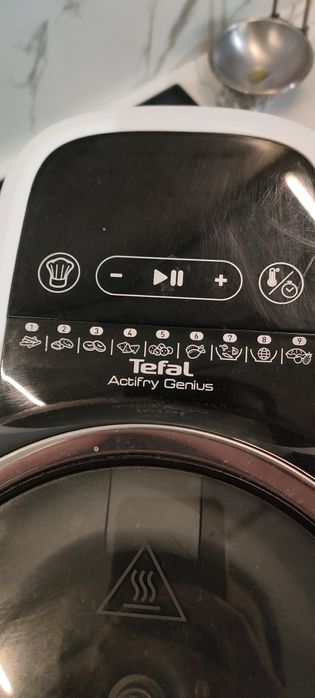 TEFAL Air Fryer Actifry Genius