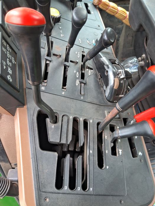 Продам Джон Дір 6800