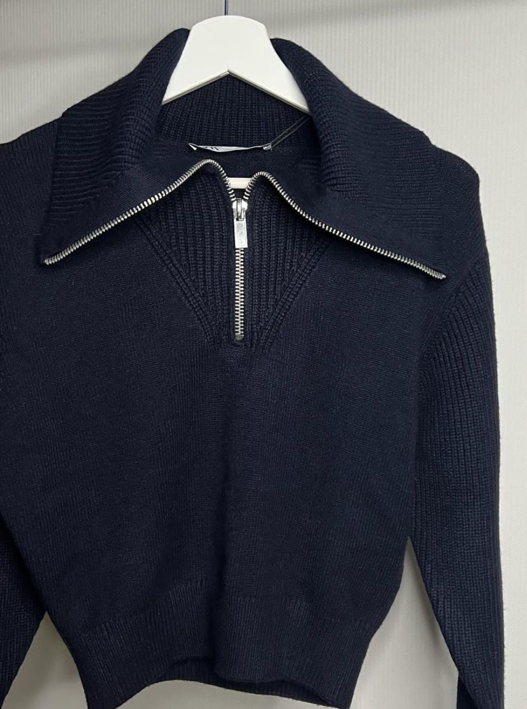 Синій популярний светр zara