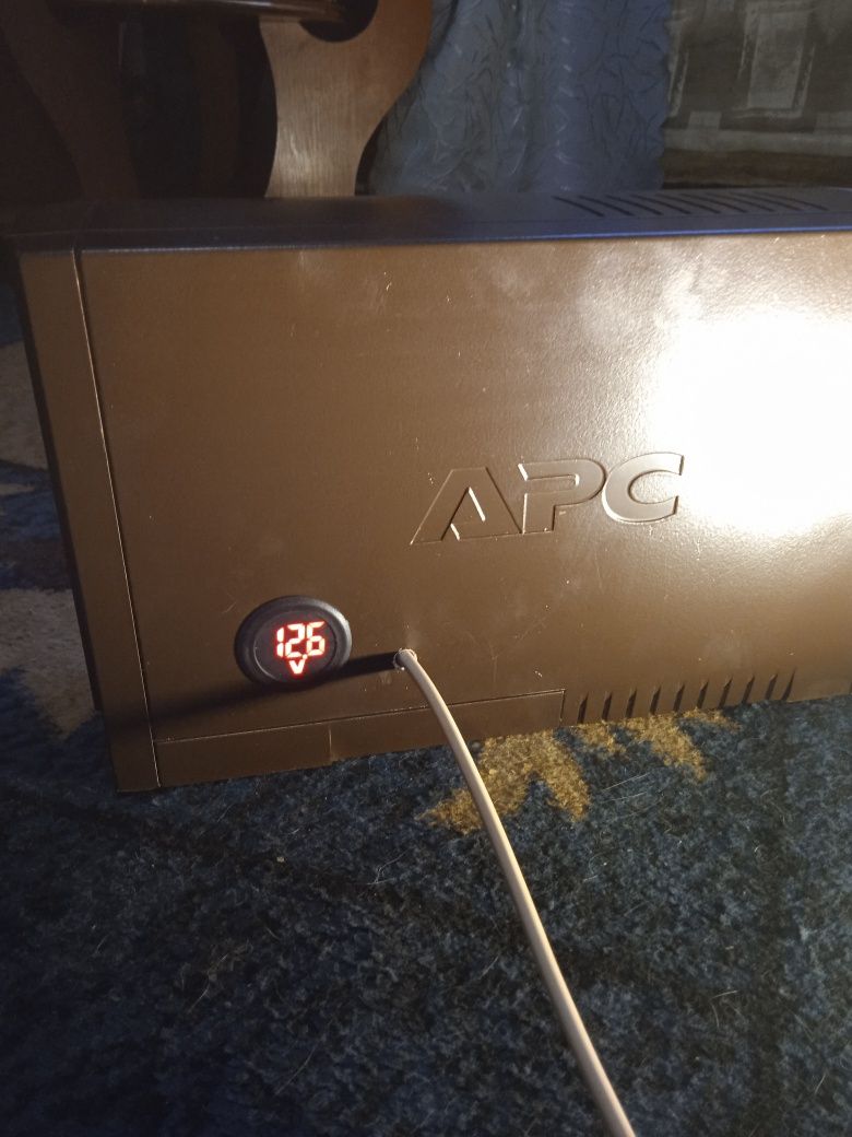 Продам безперебойник APS 325