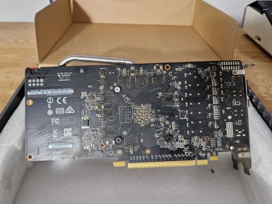 Karta graficzna MSI Radeon RX 570 ARMOR OC 8 GB (3947)