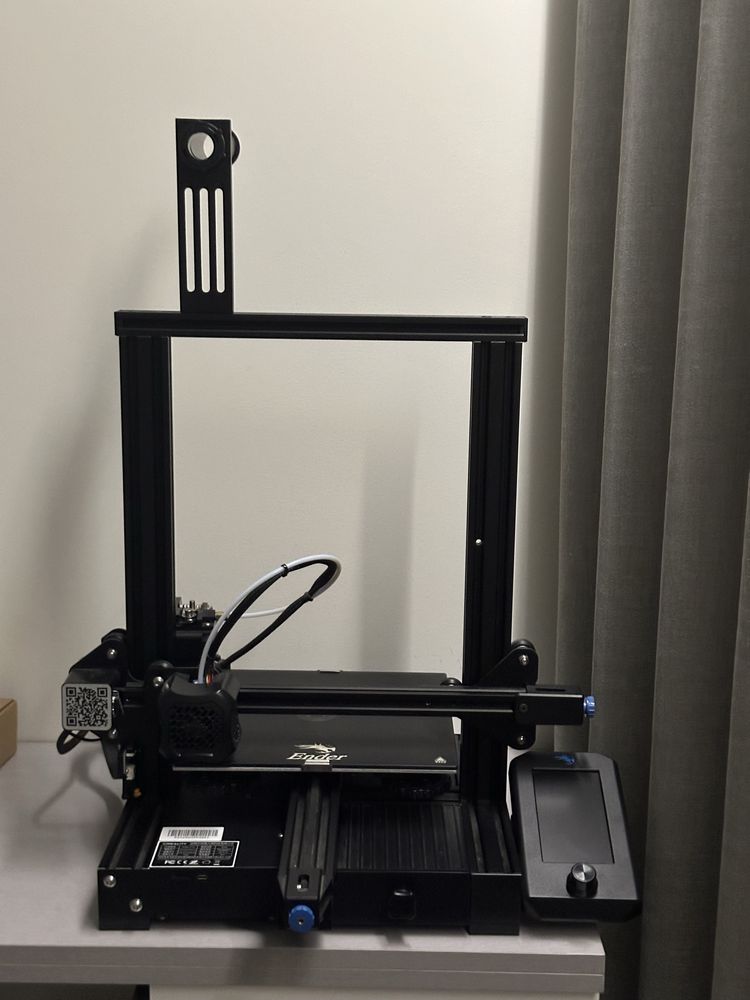 Impressora 3D ender 3 v2 ler descriçao