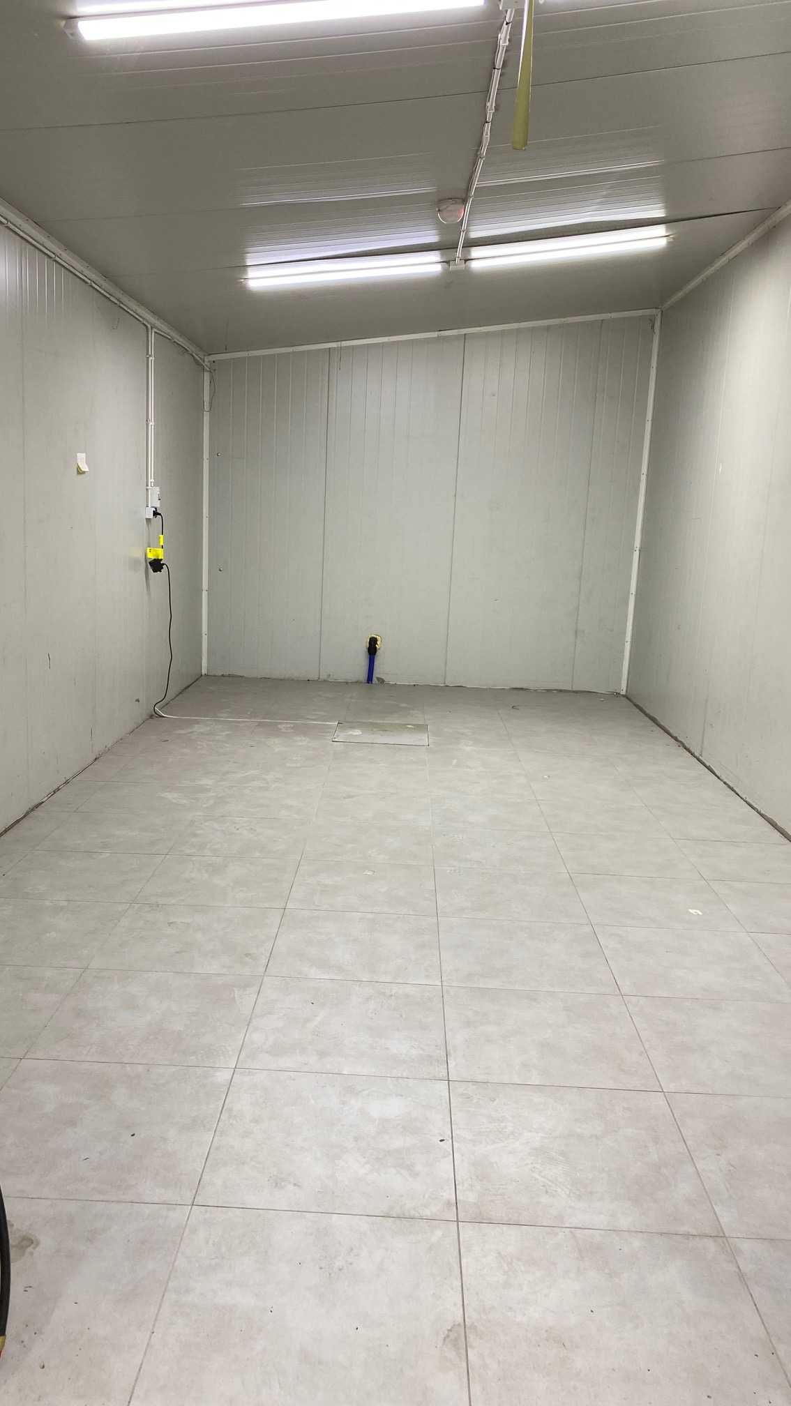 Wynajmę magazyn 200 m2