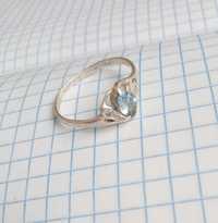 Кольцо колечко з камінчиком Топаз срібло Розмір кільця - 18,5, вінтаж