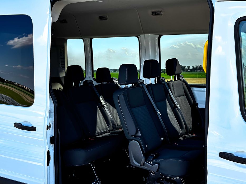 Blaszaki BRYGADOWE 6/7/9 osób WYPOŻYCZALNIA Wynajem busów dostawczych