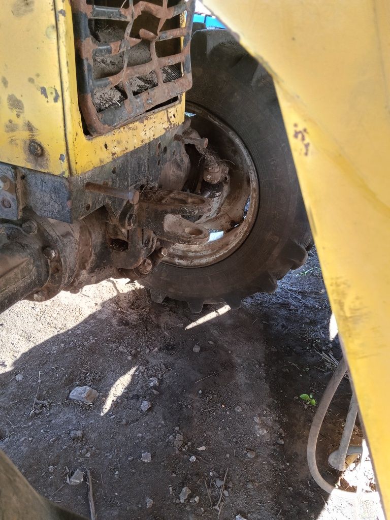 Продам Экскаватор погрузчик МТЗ 82 ,ДЕМ,114