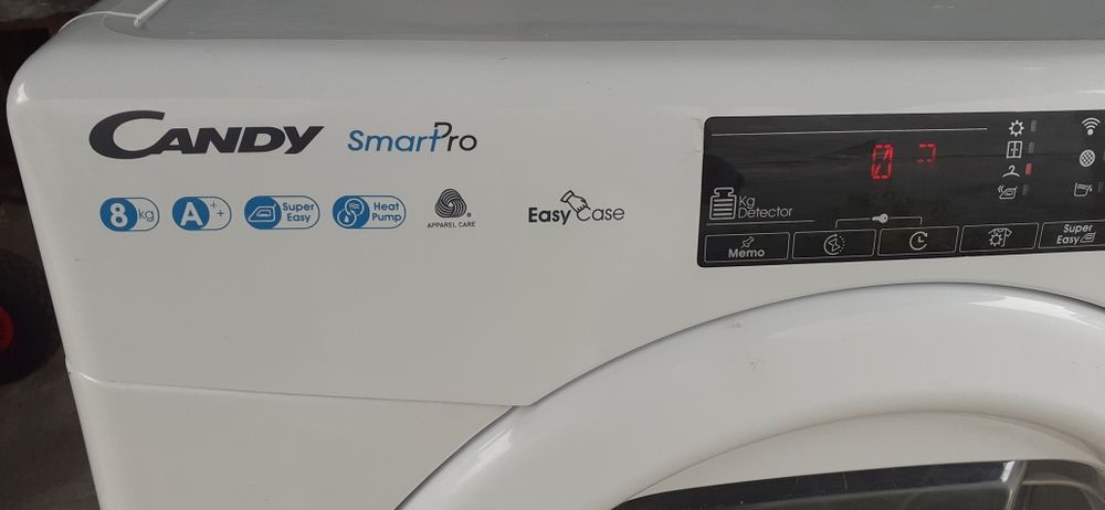 Máquina de secar roupa Candy 8 kg Classe A ++ SmarPro Simply Fi