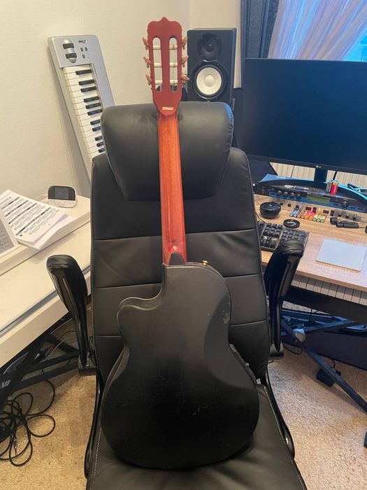 Электроклассическая гитара Phil Pro EMS-373C Ovation