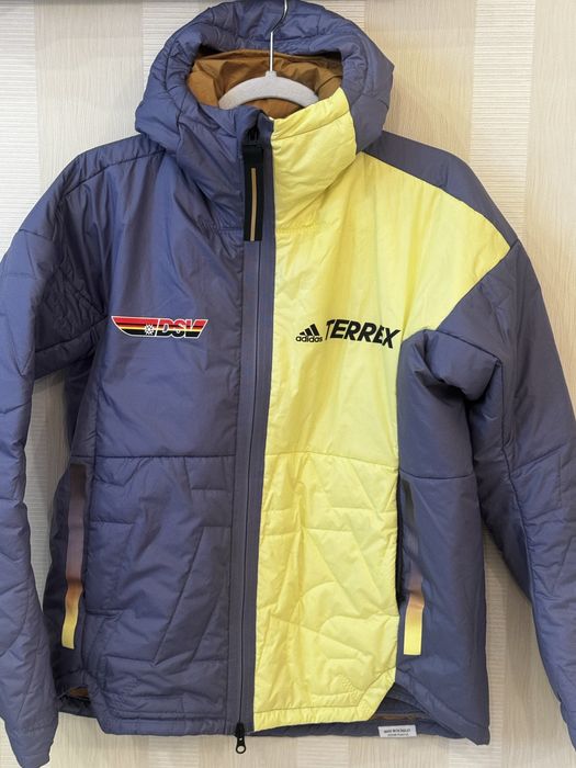 Крутезна, легка куртка Adisas Terrex розмір М