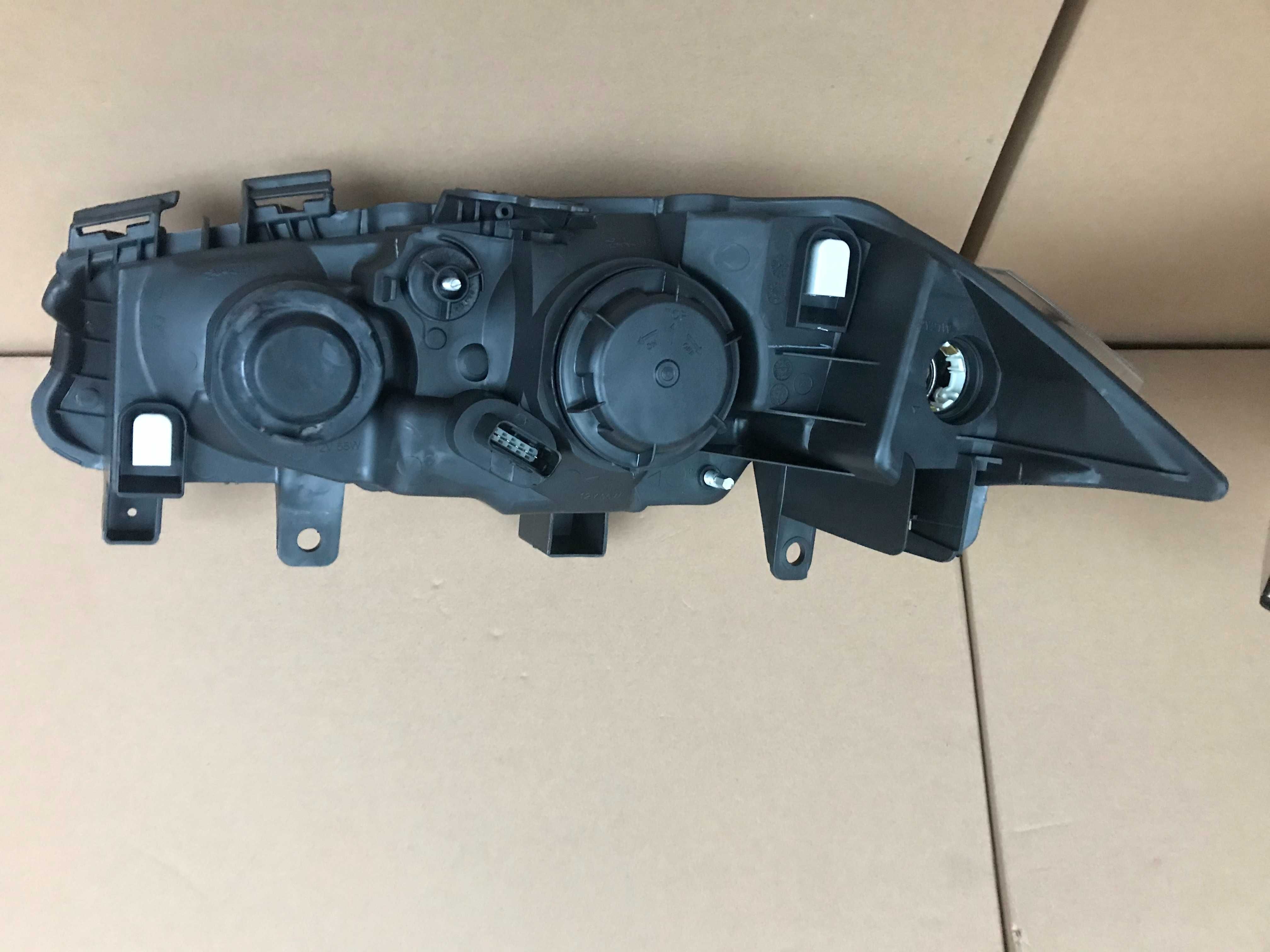 Фара фари Фары Renault Megane 2 Рено Меган 2 (02-06)
