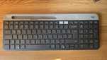 Logitech K580 Klawiatura z rosyjskimi literami (с русской расскладкой)