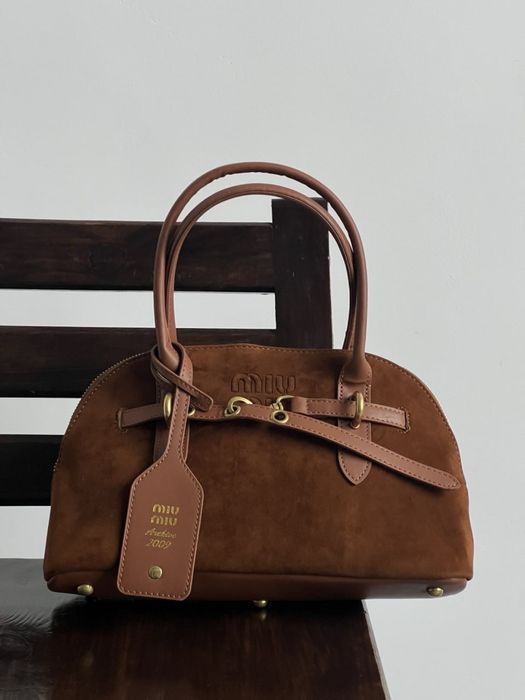 Сумка Miu Miu Aventure Nappa Suede