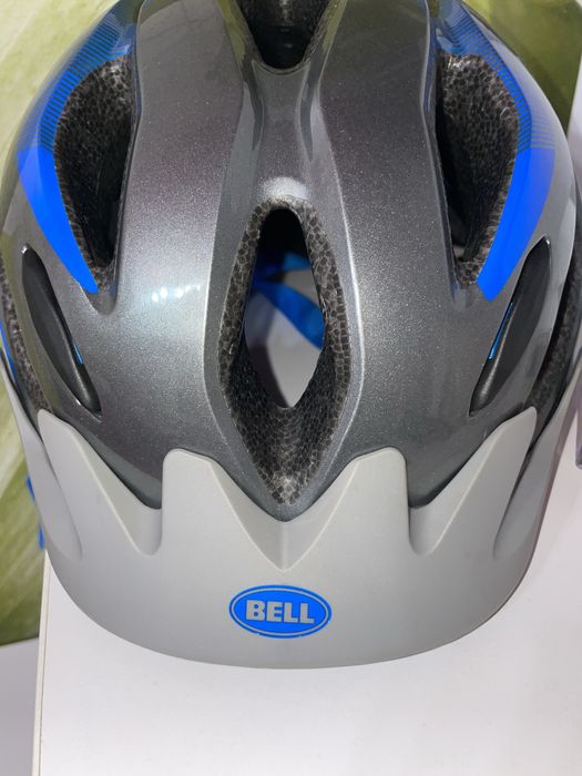 Продам шолом  Bell