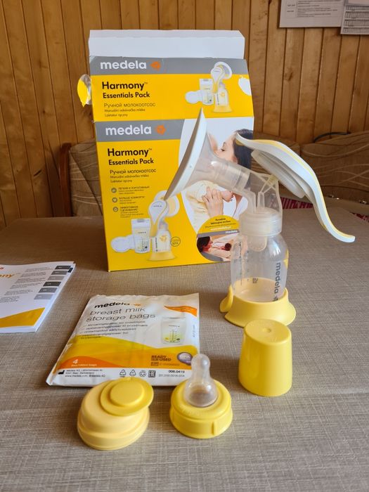 Medela laktator ręczny Harmony Essentials Pack
