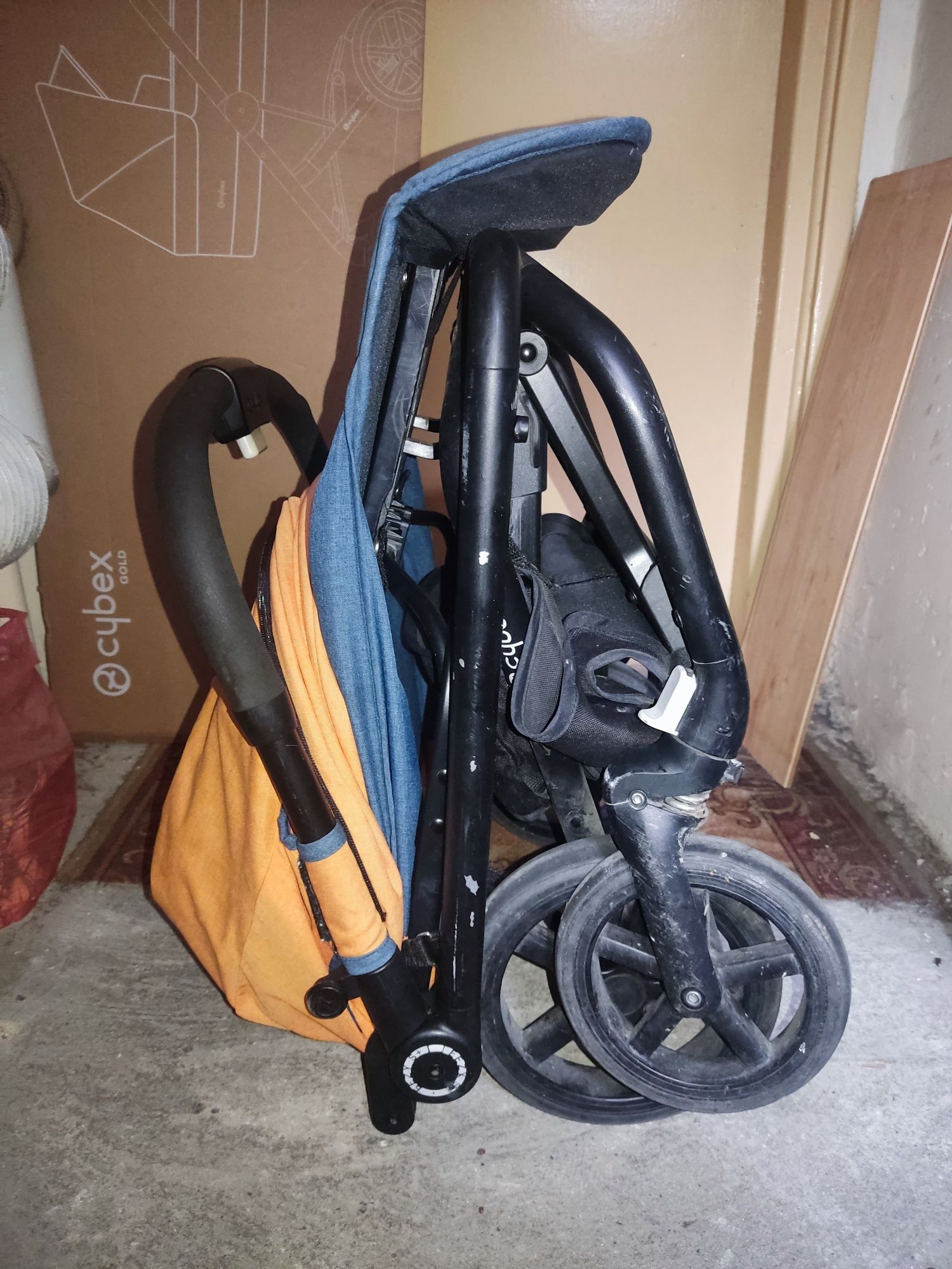 Cybex eezy s + tropical blue spacerówka do samolotu