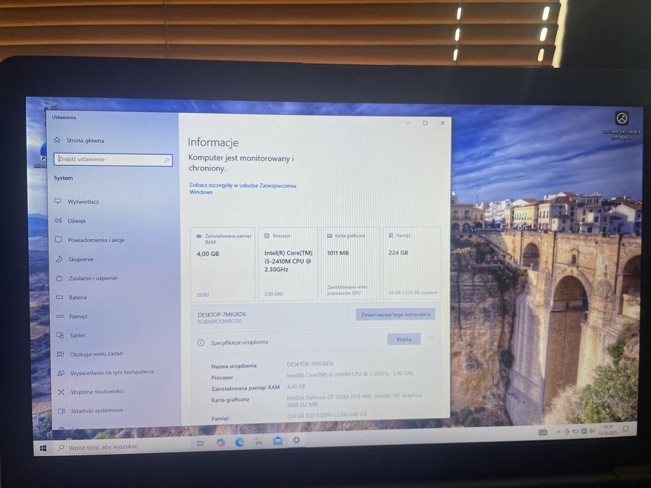 Laptop Samsung ZC720