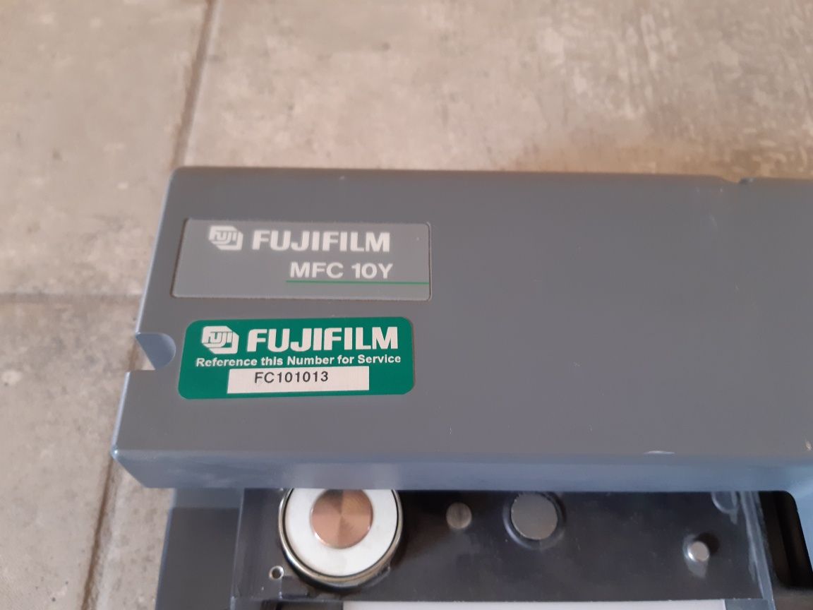 1 / 8

Б / у Fujifilm MFC 10Y Ручной пленочный носитель для сканеров F