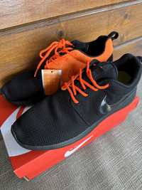 Кросівки Nike Roshe Run p.41-43 нові сітка оригігали розпродаж