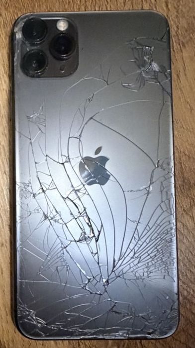 Айфон 11 про макс 256 r-sim