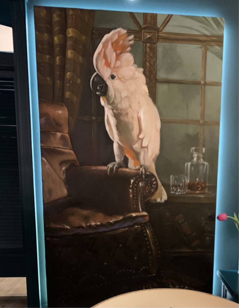 Картина «Папуга джентельмен». Розмір 1,8x1,1 м.