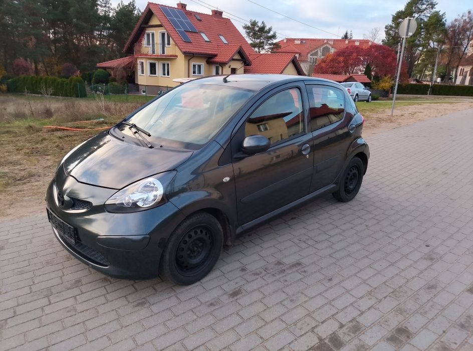 Toyota Aygo 1.0 benzyna klima 5 drzwi stan bdb