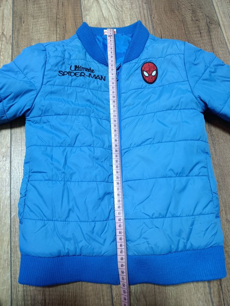 Kurtka przejściowa Spiderman rozmiar 116