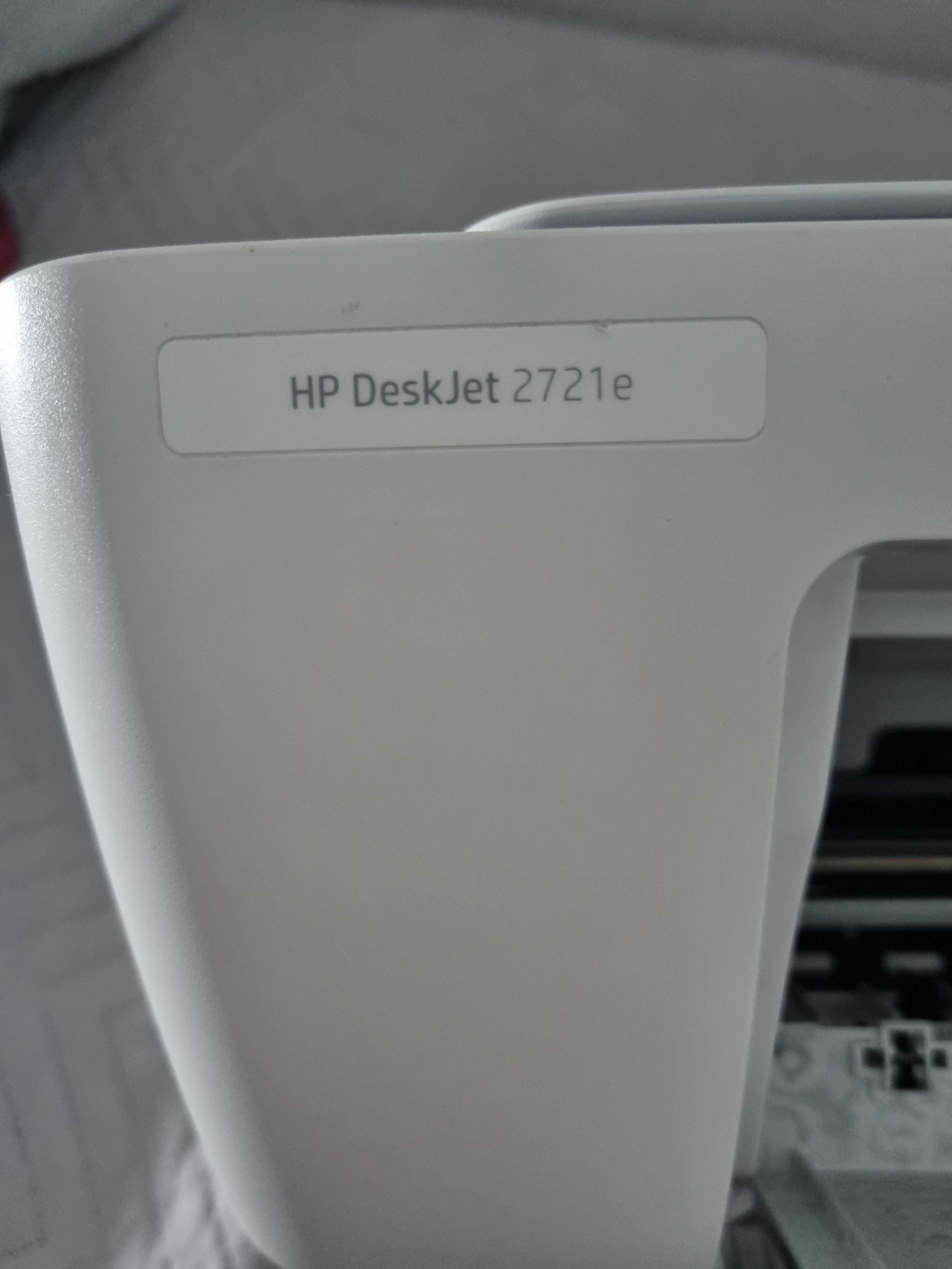 Vendo impressora HP Deskjet 2721e