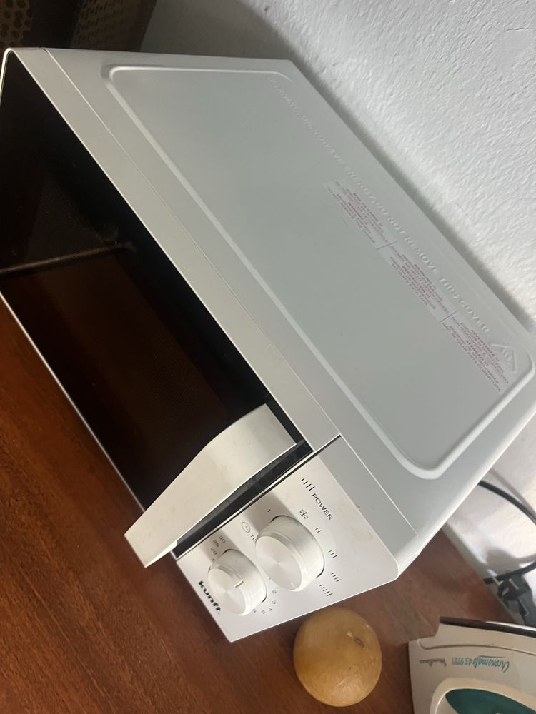 Microondas como novo