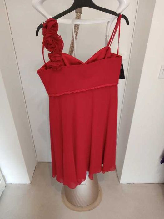 sukienka na imprezę Nowa