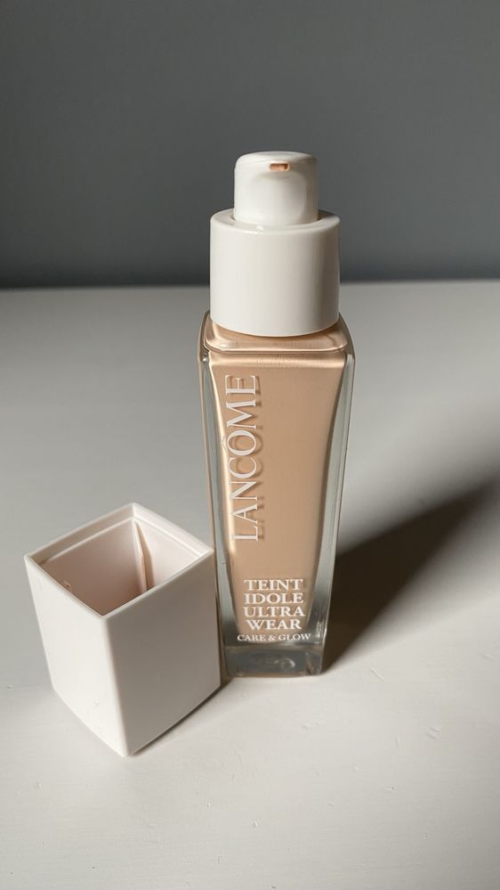 Lancome teint idole ultra wear care & glow podkład