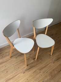2 cadeiras de madeira da IKEA
