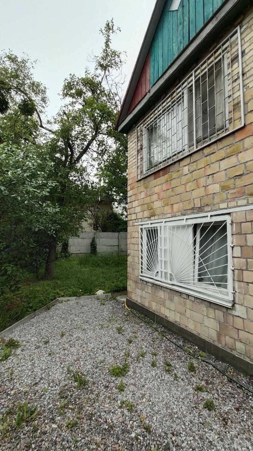 АК Русанівськи Сади Лівобережна Садова вулиця 27 будинок 44