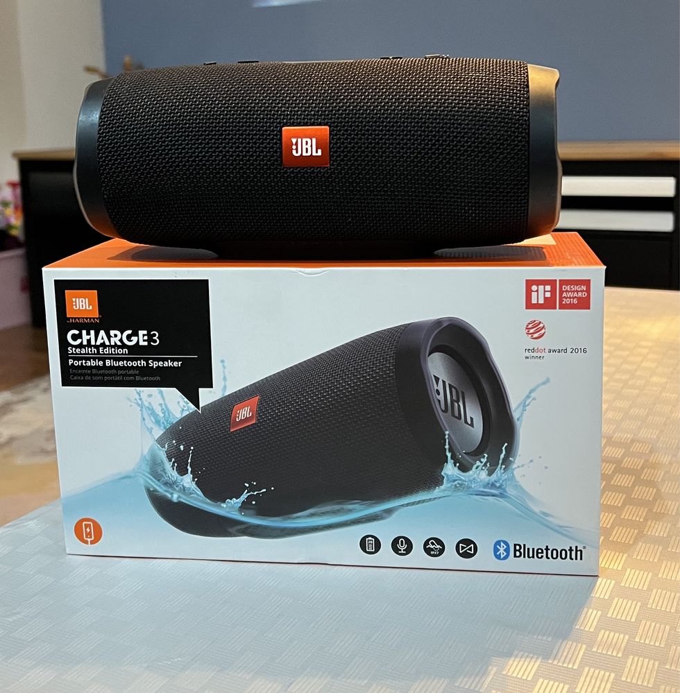 Głośnik JBL Charge 3 portable bluetooth speaker