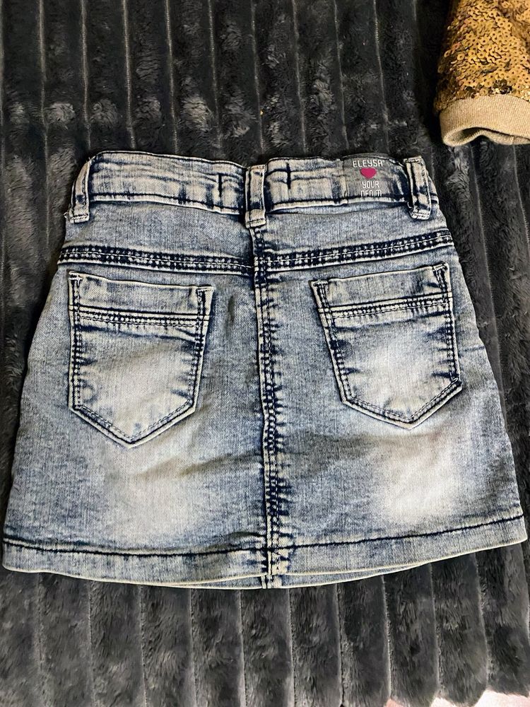 Комплект джинсова спідниця бомбер з паєтками на 2-3,5роки